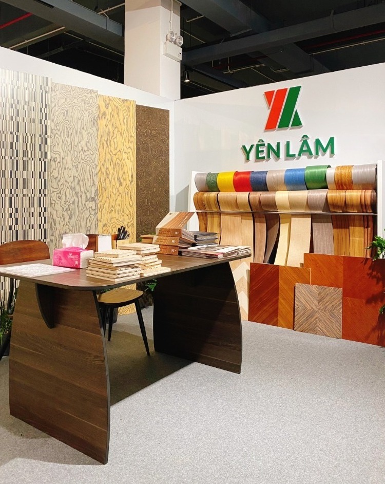 Tham quan gian hàng của Yên Lâm tại sự kiện SEE+ Design Fair 2023 để hiểu thêm về Veneer